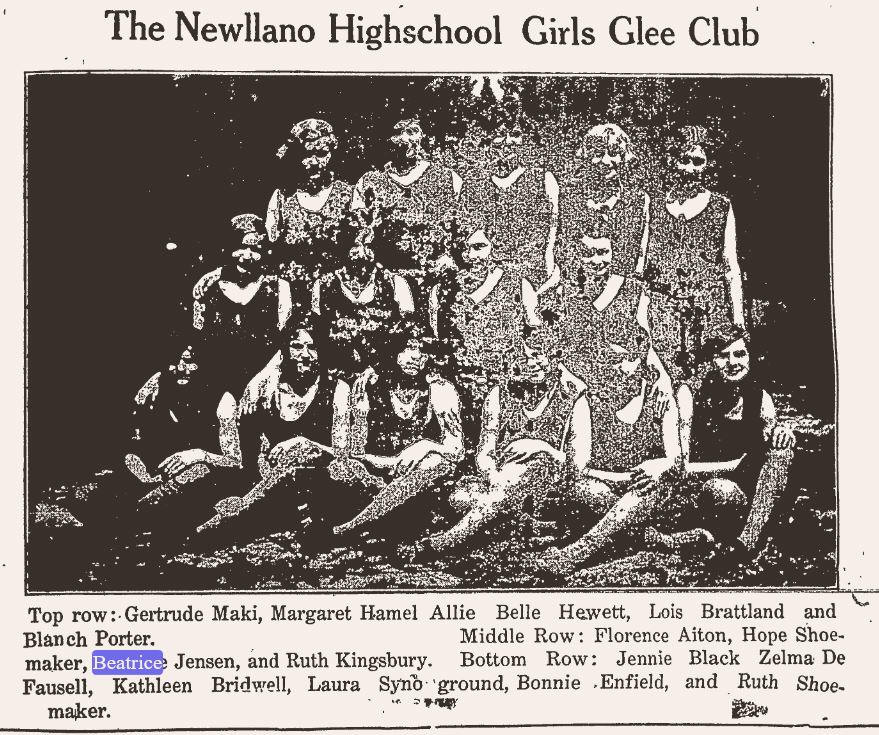 Newllano Highschool Girls Glee Club